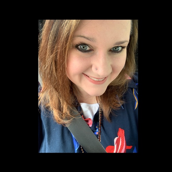 Meet your Posher, Starr - Picture 4 of 5